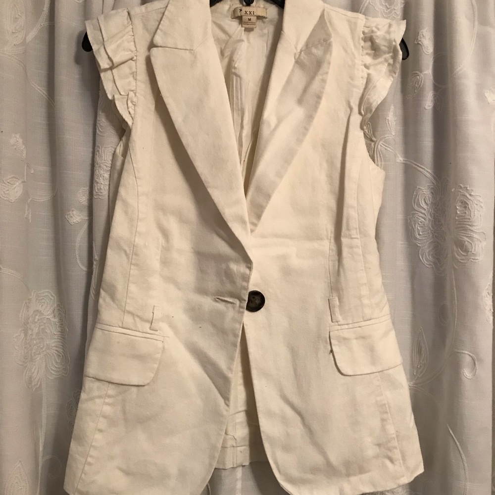 XX1 off white vest - perfect condition!